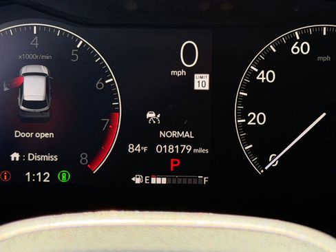 Used 2024 Honda HR-V LX image 18