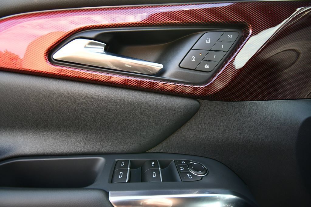 Used 2026 Chevrolet Traverse RS AWD/4WD image 33