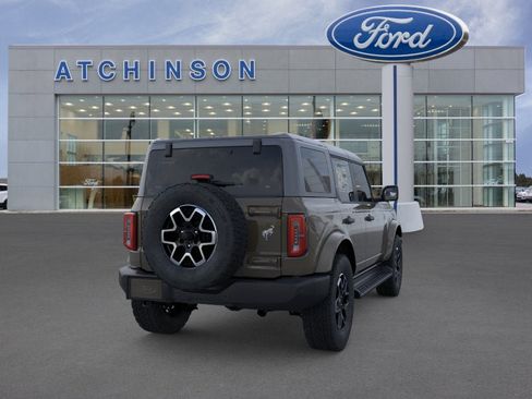New 2026 Ford Bronco Outer Banks AWD/4WD image 8