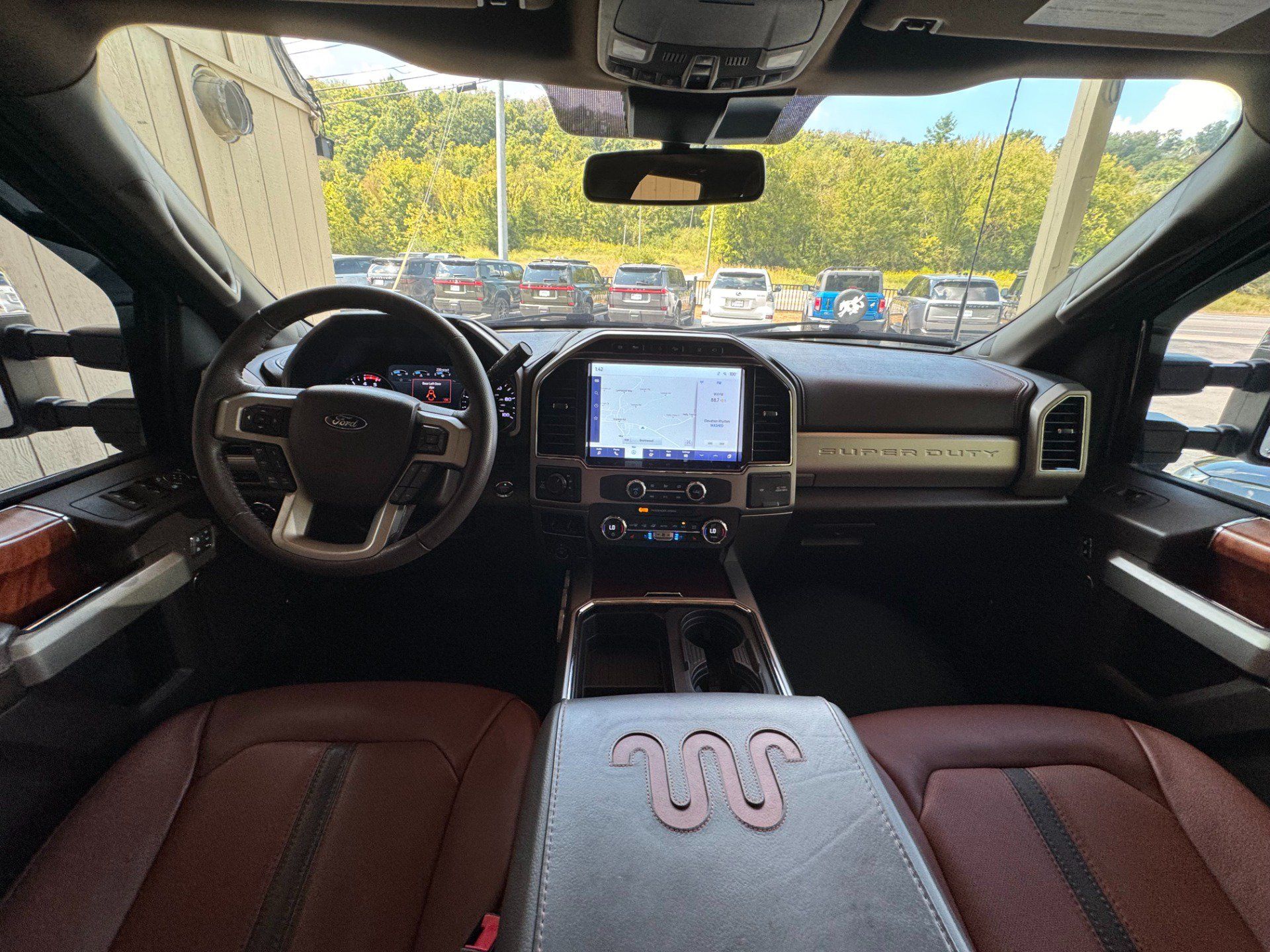 Used 2022 Ford F350 King Ranch w/ King Ranch Ultimate Package AWD/4WD image 43