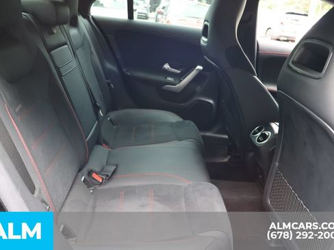 Used 2024 Mercedes-Benz CLA 250 image 22