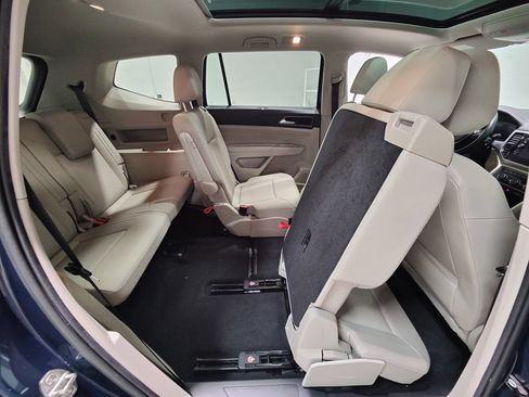 Used 2019 Volkswagen Atlas SEL AWD/4WD image 18
