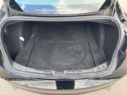 Used 2021 Tesla Model 3 Standard Range image 25
