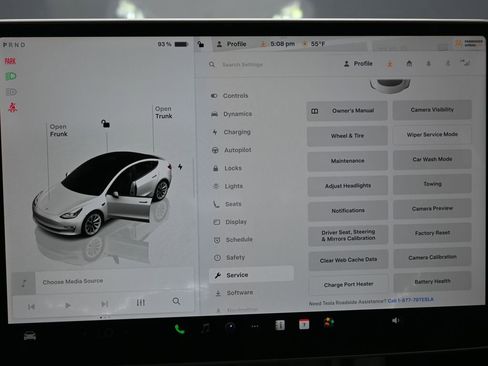 Used 2023 Tesla Model 3 Standard Range image 46