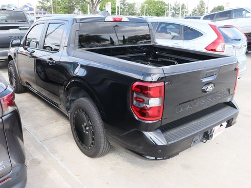 Used 2025 Ford Maverick Lobo image 5