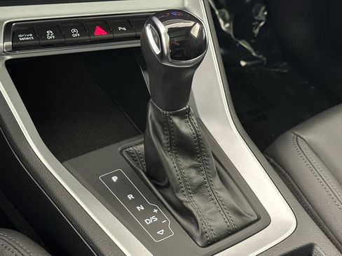 Used 2022 Audi Q3 2.0T Premium Plus w/ Premium Plus Package image 20