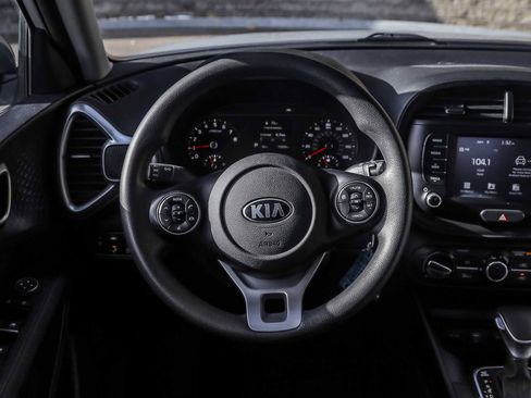 Used 2021 Kia Soul S image 26