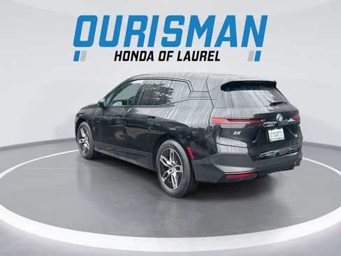 Used 2023 BMW iX xDrive50 AWD/4WD image 6