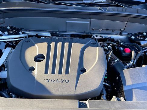 New 2026 Volvo XC90 B5 Plus w/ Protection Package image 13