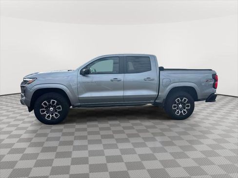 Used 2023 Chevrolet Colorado Z71 w/ Z71 Convenience Package 2 image 8