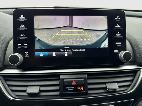 Used 2020 Honda Accord Sport image 29