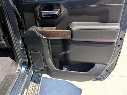 Used 2020 GMC Sierra 1500 Denali image 16