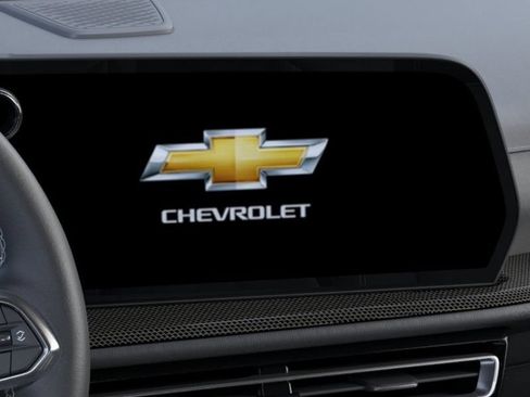 New 2027 Chevrolet Traverse Z71 w/ Driver Confidence Package AWD/4WD image 21