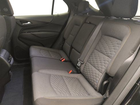 Used 2020 Chevrolet Equinox LT w/ LPO, Floor Liner Package image 18