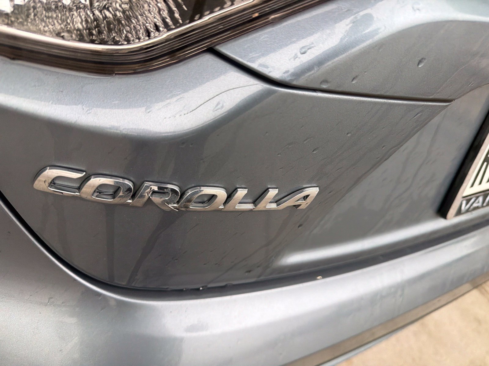 Used 2021 Toyota Corolla LE FWD image 12