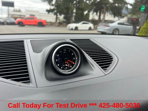Used 2021 Porsche Macan S AWD/4WD image 33
