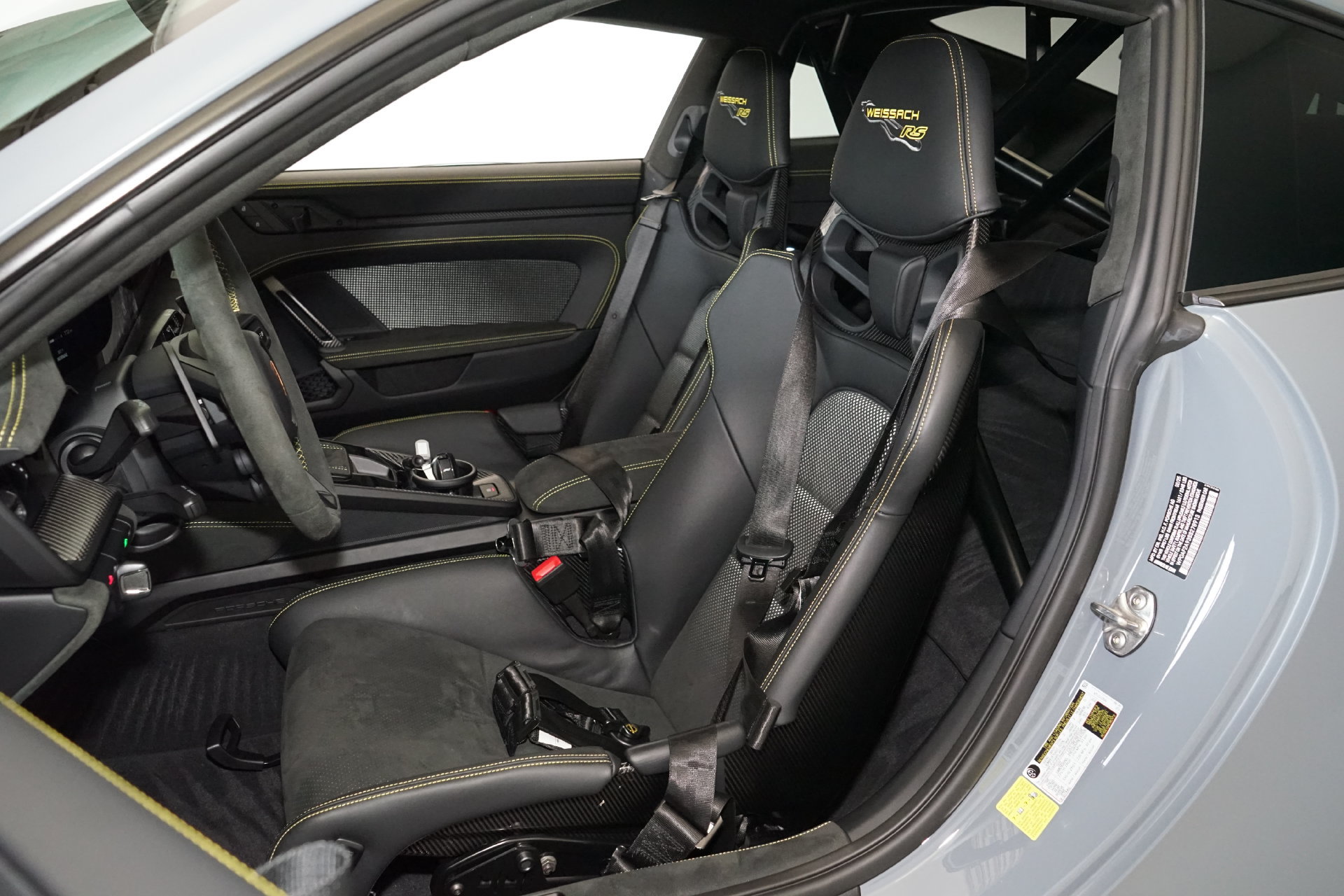 Used 2025 Porsche 911 GT3 RS RWD image 16