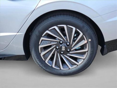 New 2026 Hyundai Sonata SEL image 14