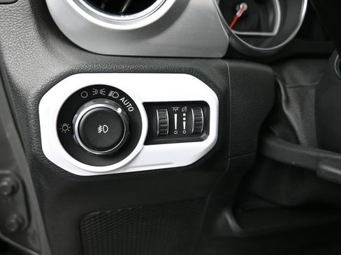 Used 2020 Jeep Wrangler Rubicon image 13