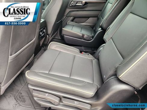 Used 2026 Chevrolet Tahoe Premier w/ Sun And Tow Package RWD image 29