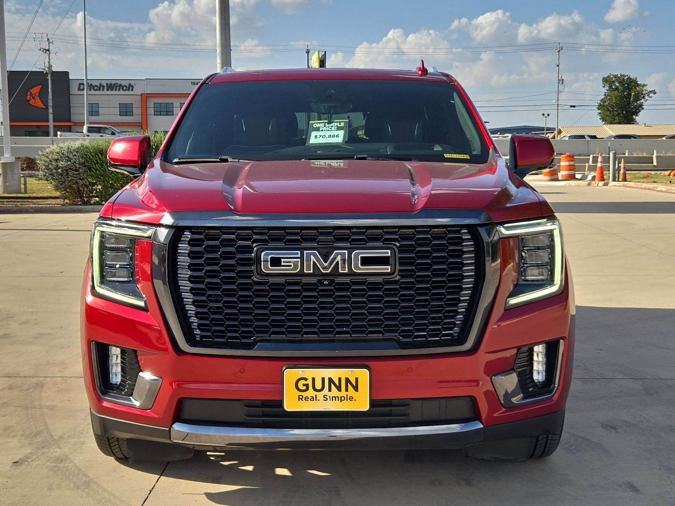 Certified 2023 GMC Yukon Denali Ultimate AWD/4WD image 8