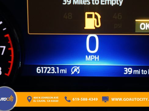 Used 2020 Ford Explorer XLT w/ Equipment Group 202A RWD image 3