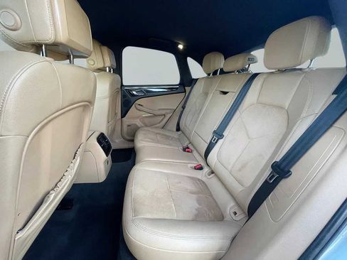 Used 2017 Porsche Macan image 15