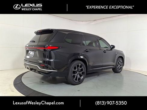 New 2026 Lexus TX 500h AWD image 3