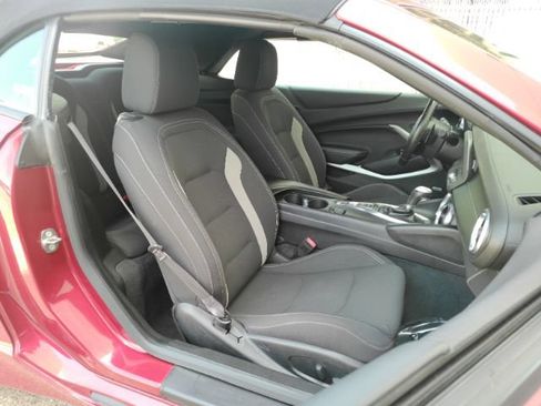 Used 2017 Chevrolet Camaro LT w/ Technology Package RWD image 24