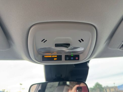 New 2026 Chevrolet Trax LT w/ Driver Confidence Package image 18