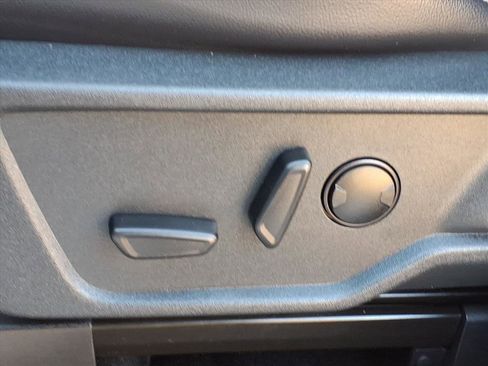 Used 2025 Ford Bronco Outer Banks image 12