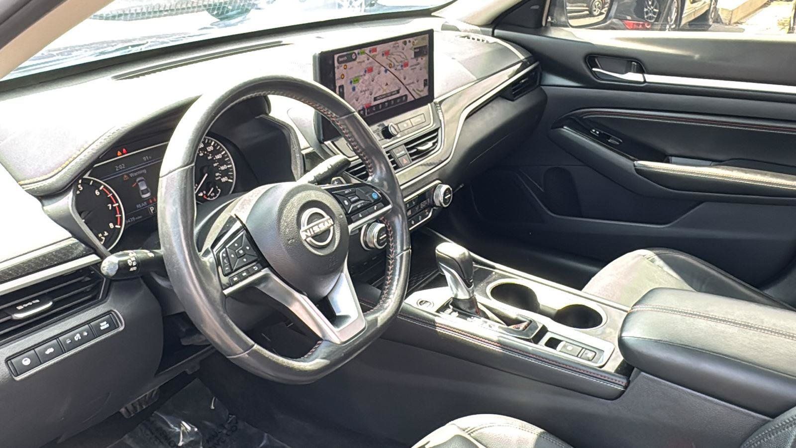 Used 2023 Nissan Altima 2.0 SR FWD image 20