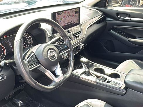 Used 2023 Nissan Altima 2.0 SR FWD image 20