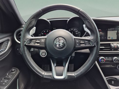 Used 2021 Alfa Romeo Giulia Ti Sport AWD/4WD image 40
