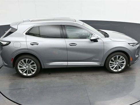 Used 2024 Buick Envision Avenir image 20