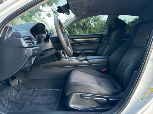 Used 2020 Honda Accord LX image 23