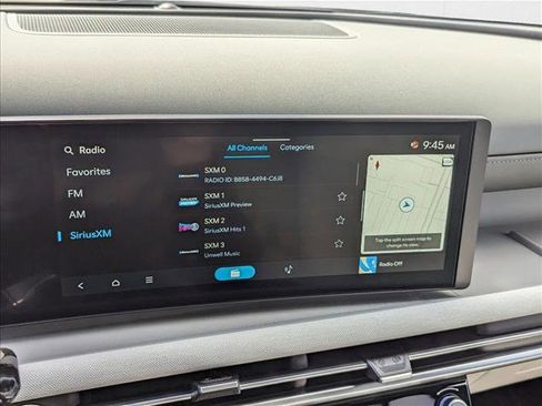 New 2025 Hyundai Tucson Limited image 11