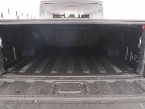 Used 2024 Jeep Gladiator Willys image 28