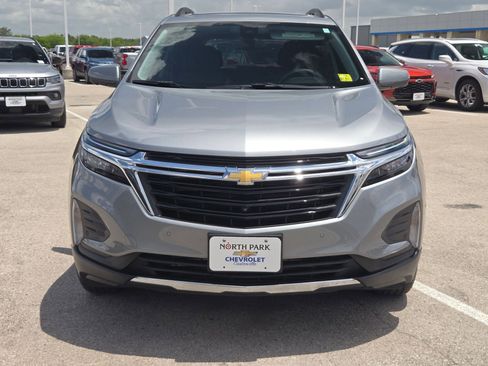 Used 2023 Chevrolet Equinox LT AWD/4WD image 8