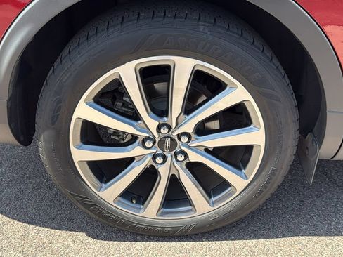 Used 2019 Lincoln Nautilus Select w/ Cargo Utility Package FWD image 21
