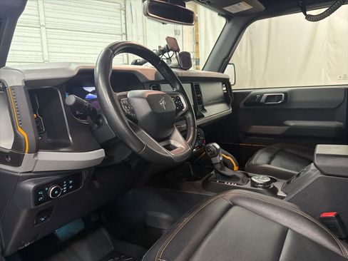 Used 2023 Ford Bronco Badlands AWD/4WD image 13