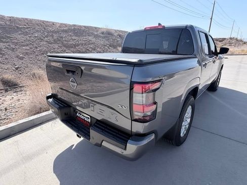 Certified 2024 Nissan Frontier SV w/ SV Convenience Package RWD image 6