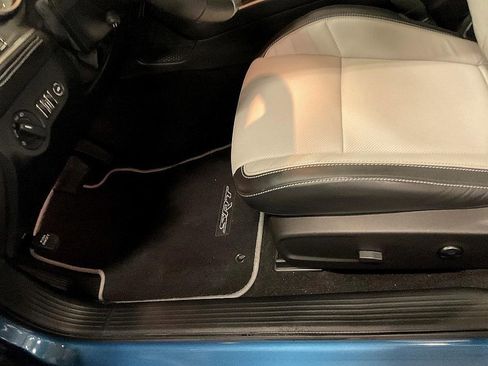 Used 2023 Dodge Challenger SRT Hellcat image 17