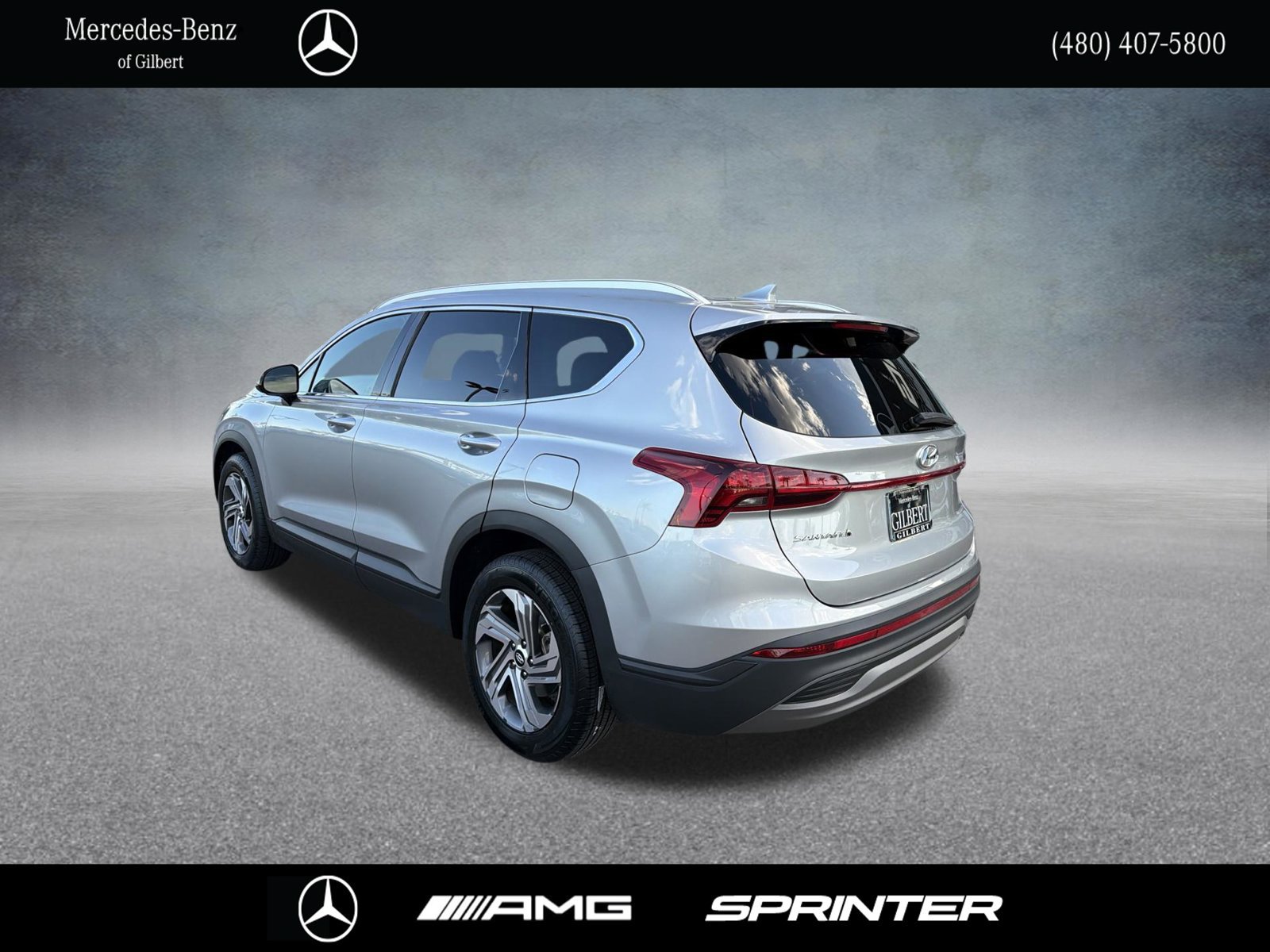 Used 2023 Hyundai Santa Fe SEL FWD image 4