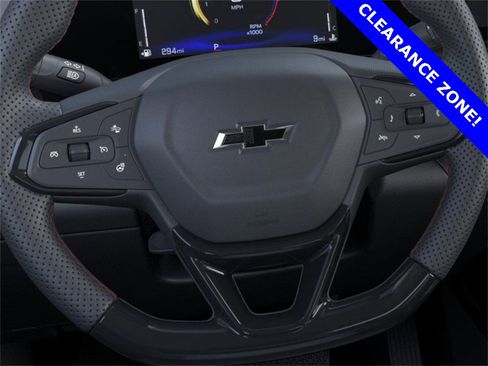 New 2025 Chevrolet Trax RS w/ Sunroof Package image 19