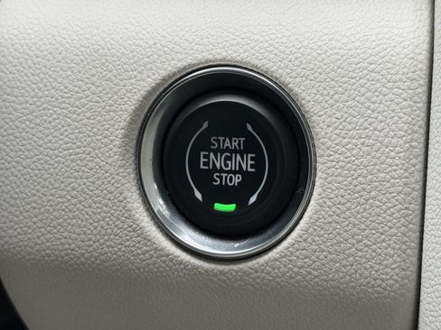 Used 2024 GMC Acadia Denali w/ Super Cruise Package AWD/4WD image 17