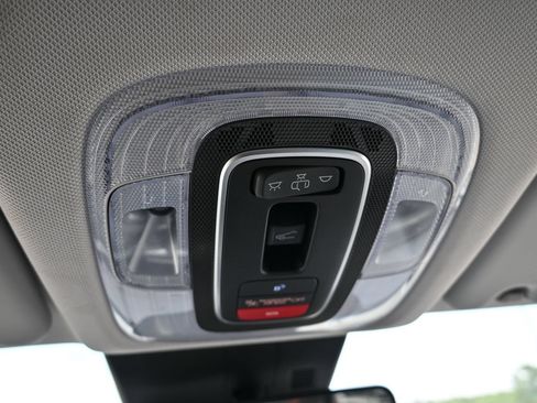Used 2024 Hyundai Kona Limited AWD/4WD image 24