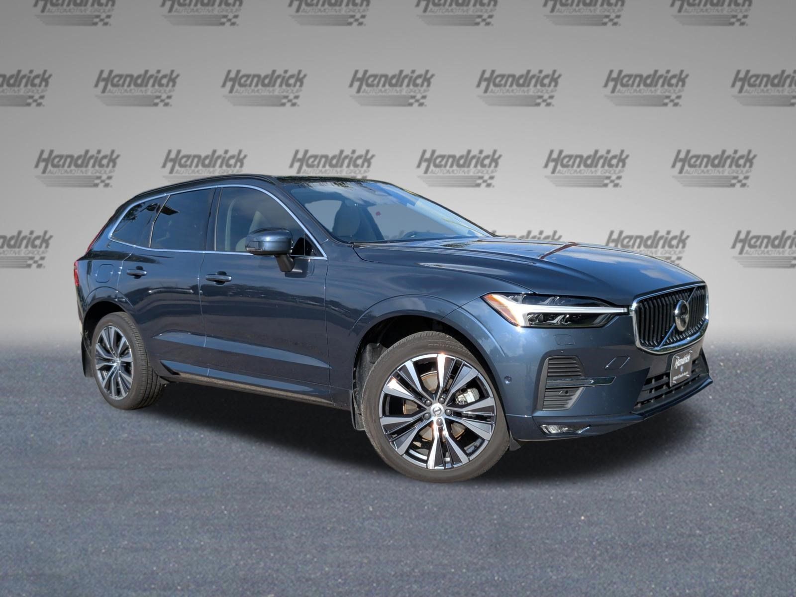 Used 2022 Volvo XC60 B5 Momentum w/ Advanced Package AWD/4WD image 2