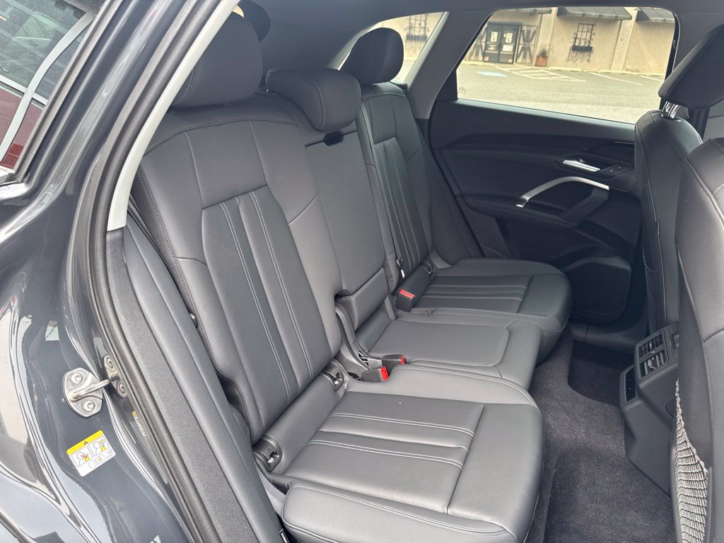 Certified 2025 Audi Q5 Premium w/ Convenience Package AWD/4WD image 26