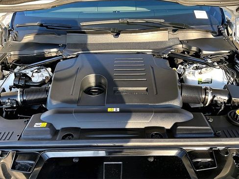 Certified 2022 Land Rover Range Rover Sport HST image 28